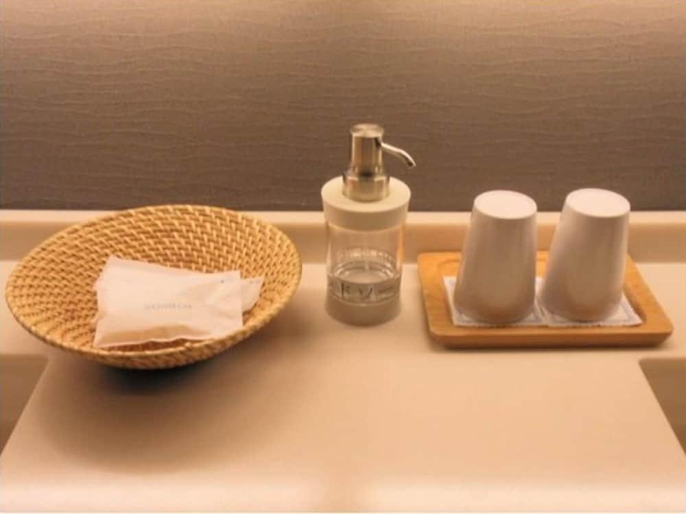 Hotel Shiroyama Yugawara Zewnętrze zdjęcie