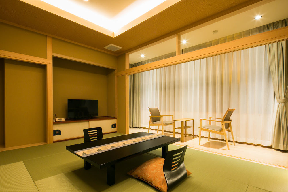 Hotel Shiroyama Yugawara Zewnętrze zdjęcie